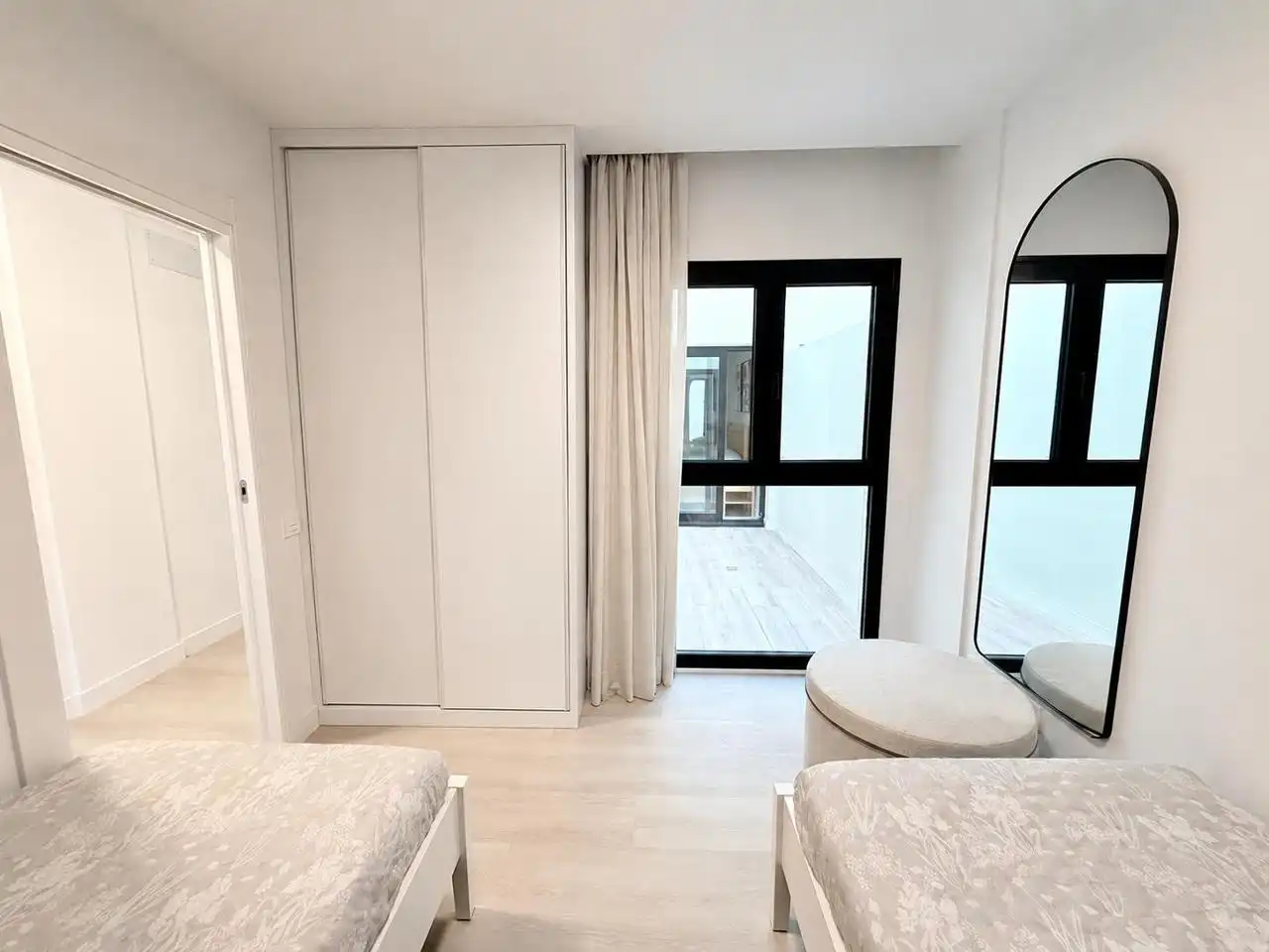 Bedroom of Flat for rent in Mogán  with Air Conditioner, Terrace and Furnished