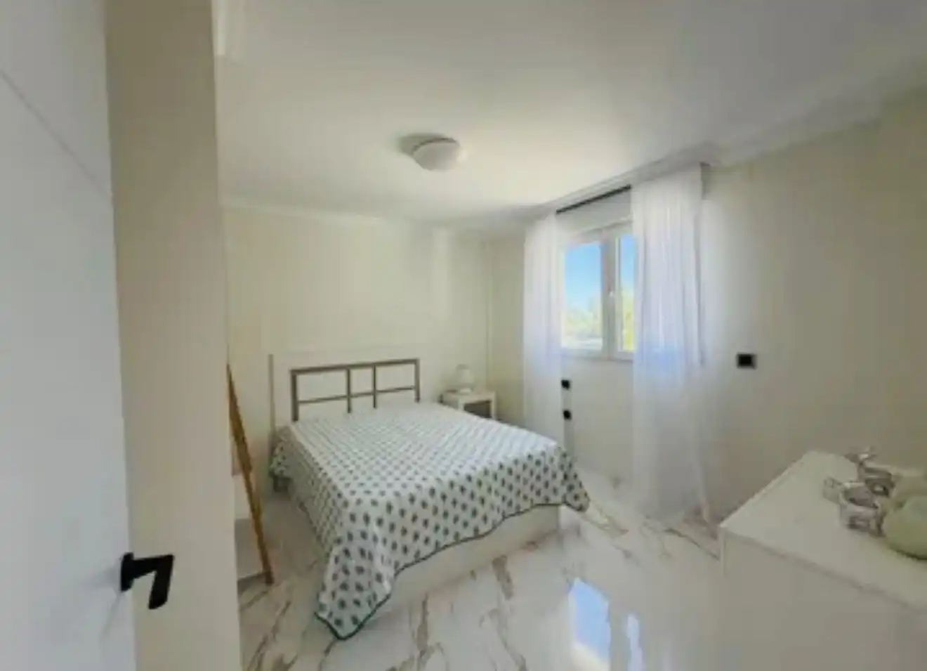 Villa con terrazza in vendita a Canuta, imagen 10