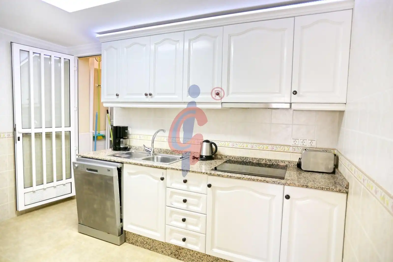 Kitchen of Houses for sale in Torrevieja  with Air Conditioner, Terrace and Furnished