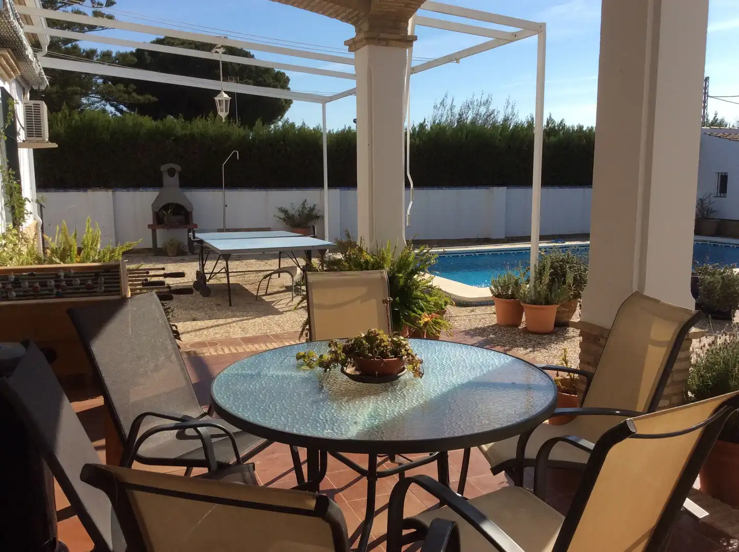Terrassa de Casa o xalet en venda en Espartinas amb Aire condicionat, Calefacció i Jardí privat
