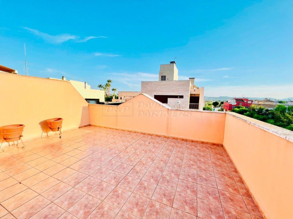 Terrassa de Dúplex en venda en Orihuela amb Aire condicionat, Terrassa i Traster