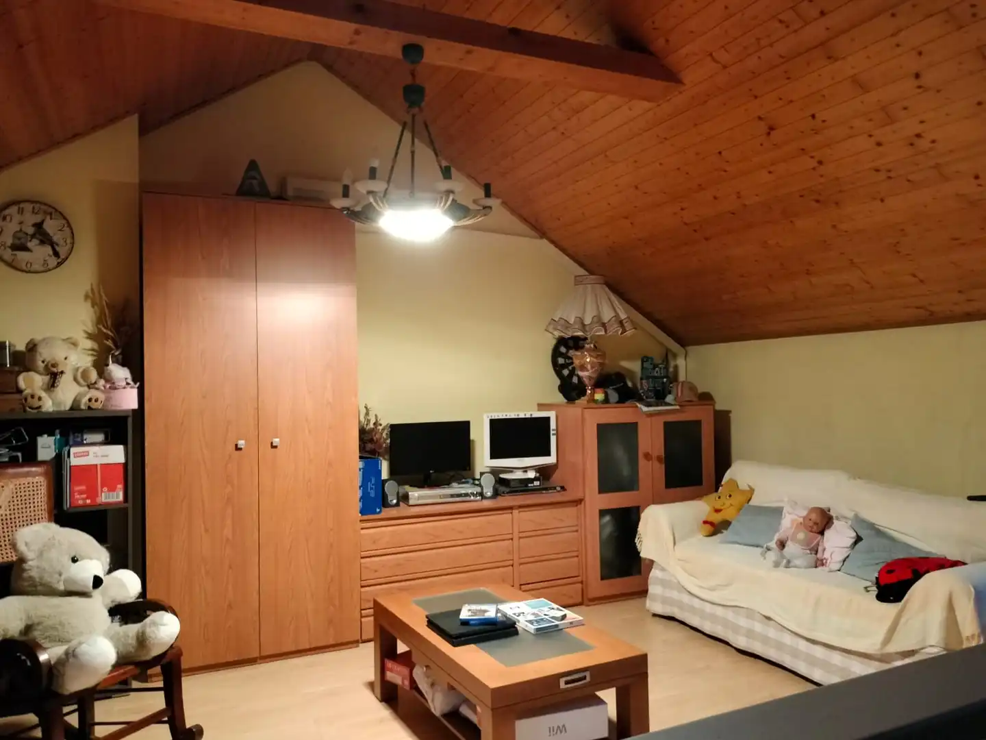 Sala d'estar de Casa o xalet en venda en Valdemoro amb Aire condicionat, Calefacció i Jardí privat