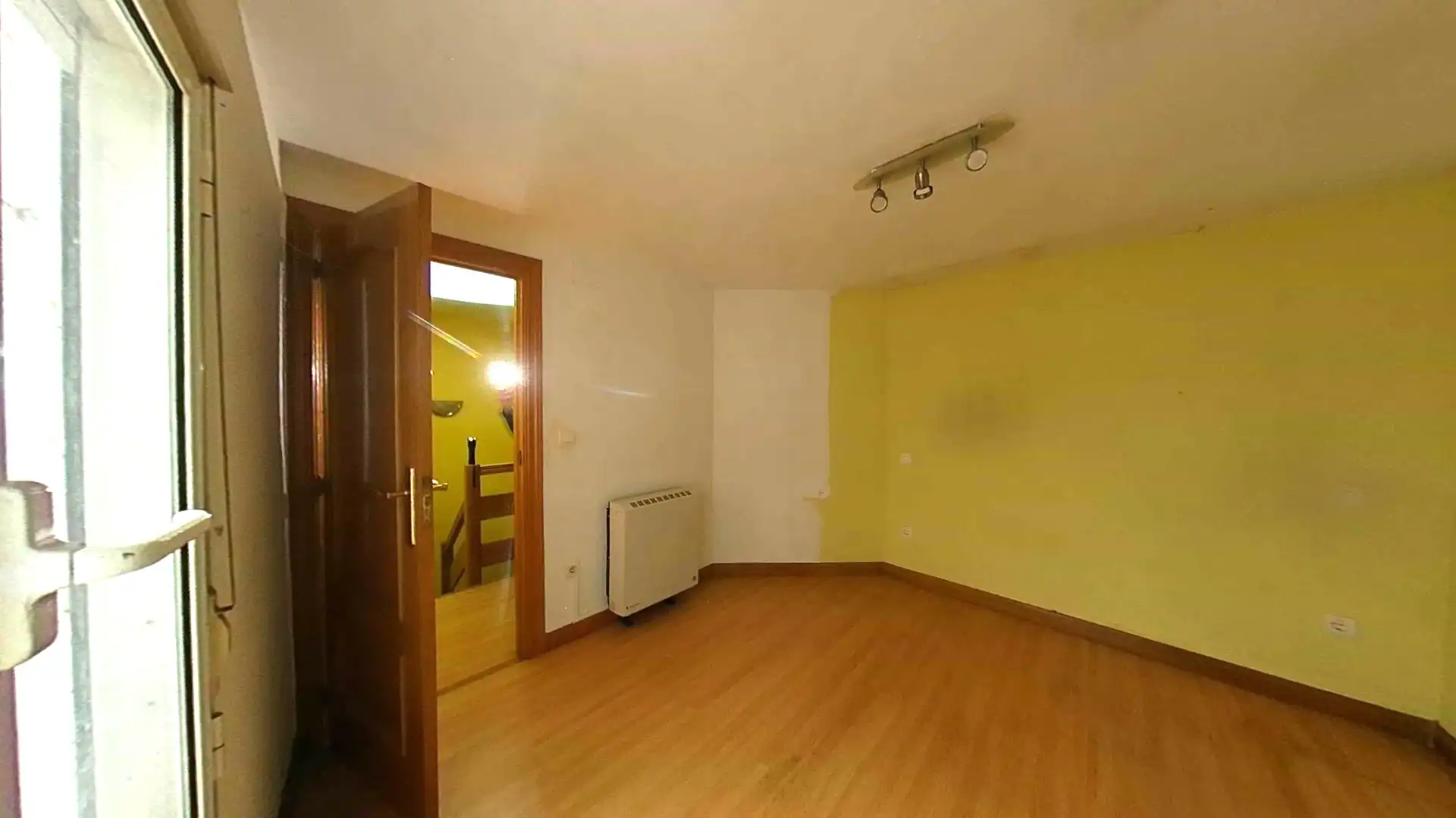 Pis en venda en Zona Sur - Barrio Cortes