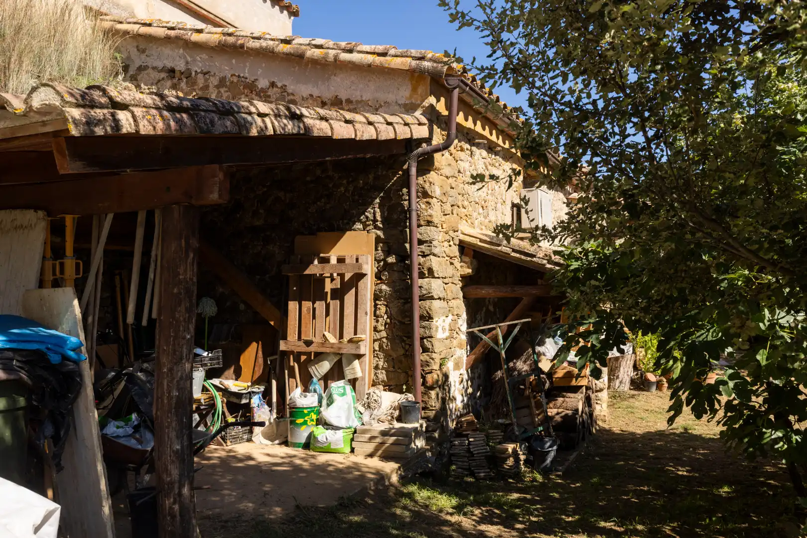 Außenansicht von Country house zum Verkauf in Sant Martí de Llémena mit Klimaanlage, Heizung und Privatgarten