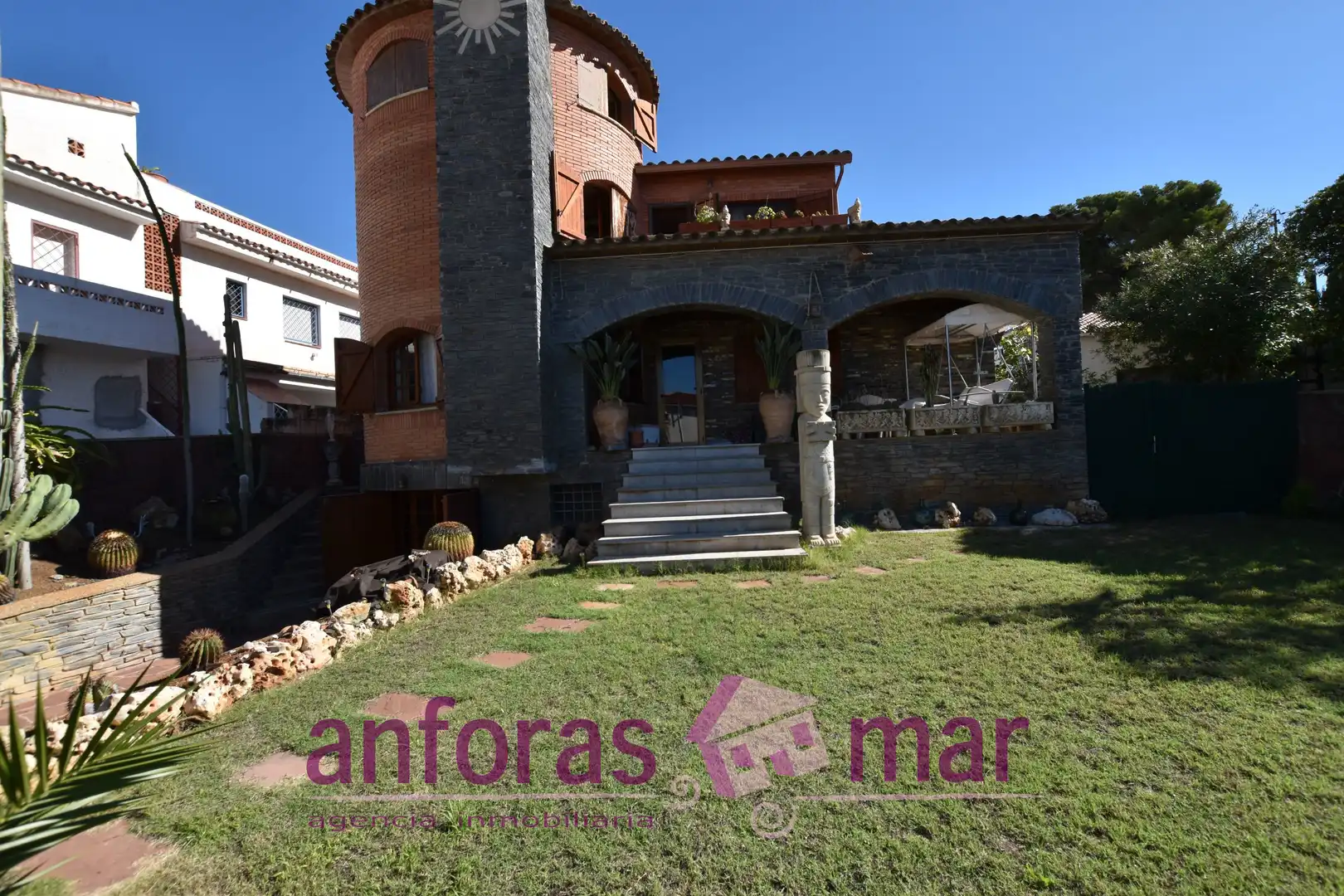 Xalet amb terrassa en venda a Carrer de Joan Miró, imagen 3