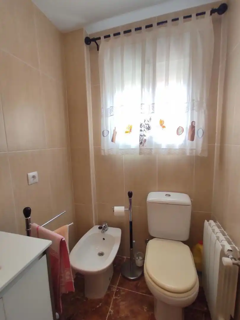 Bathroom of Houses for sale in Turís  with Terrace, Storage room and Swimming Pool