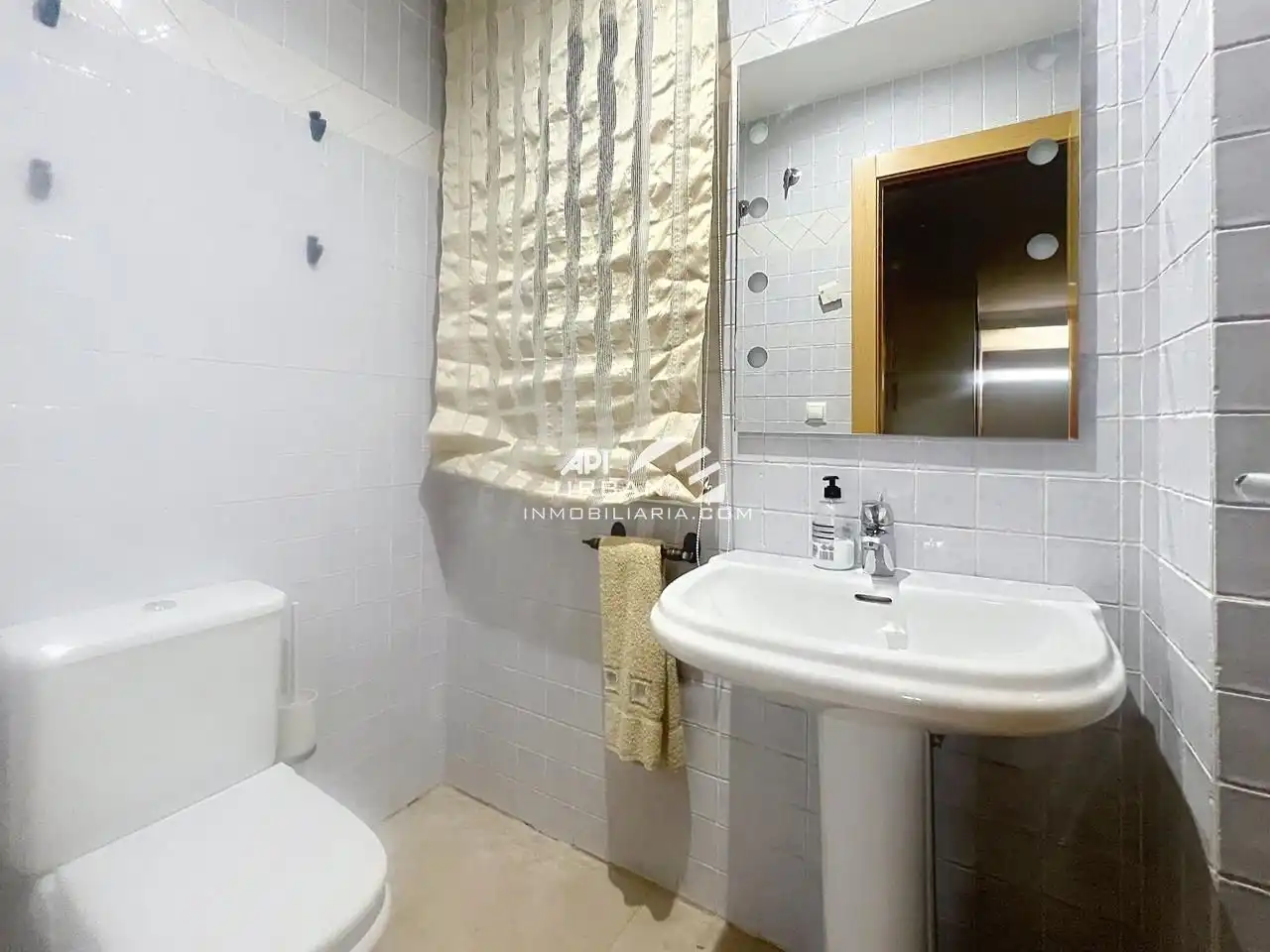 Bedroom of Houses for sale in Lucena  with Air Conditioner, Terrace and Swimming Pool