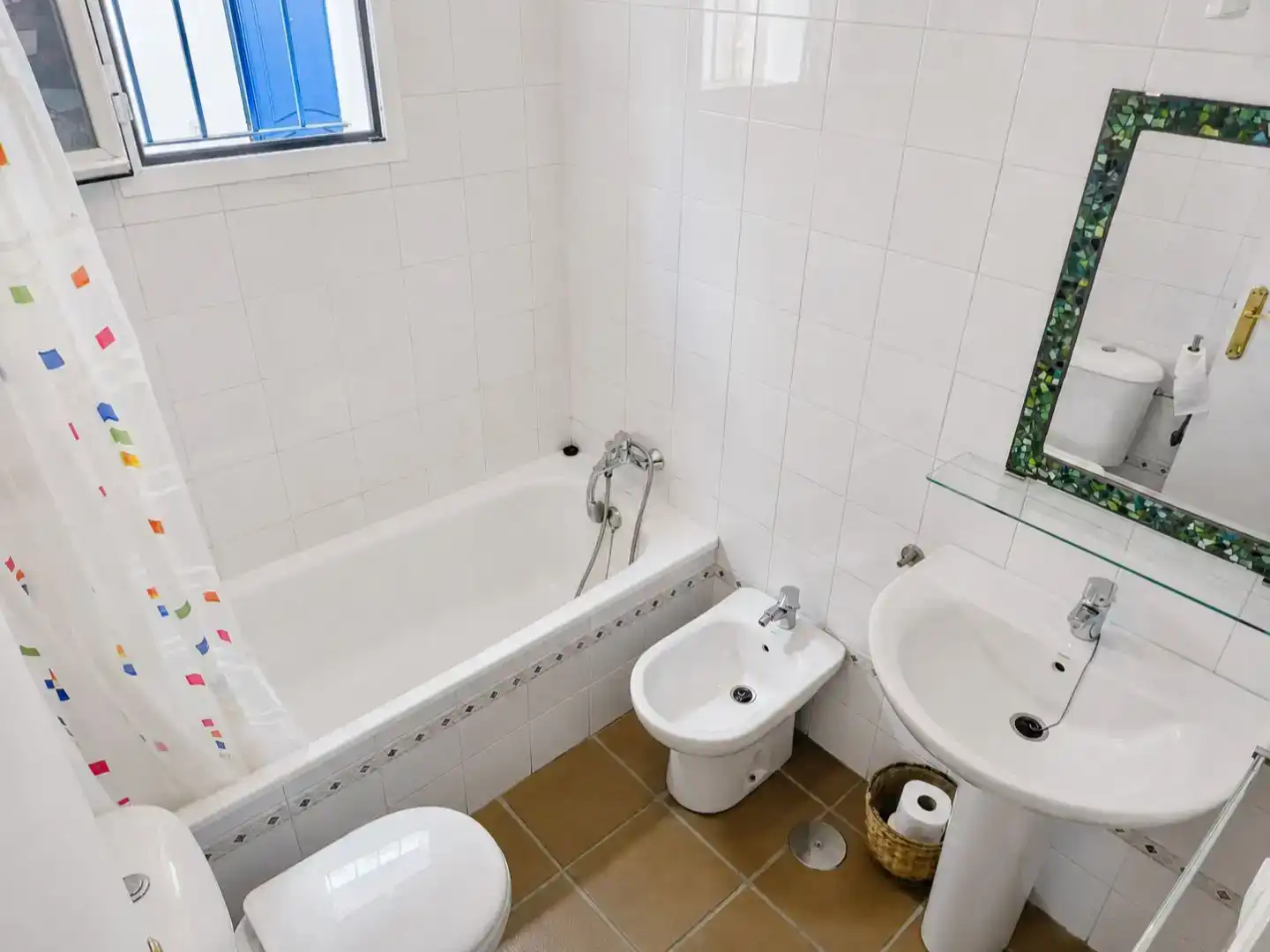 Badezimmer von Erdgeschoss zum Verkauf in Sanlúcar de Barrameda mit Schwimmbad