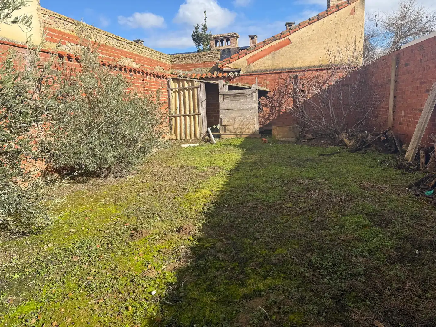 Jardí de Finca rústica en venda en Villademor de la Vega amb Calefacció