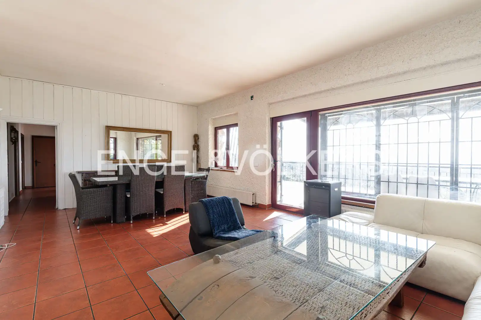 Living room of Houses for sale in Hoyo de Manzanares  with Air Conditioner, Heating and Private garden