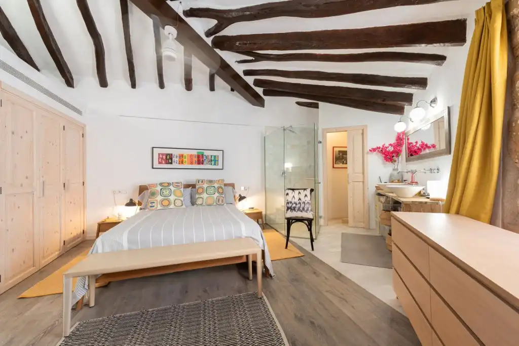 Habitación de Finca rústica en venta en Pollença con Aire acondicionado, Calefacción y Terraza