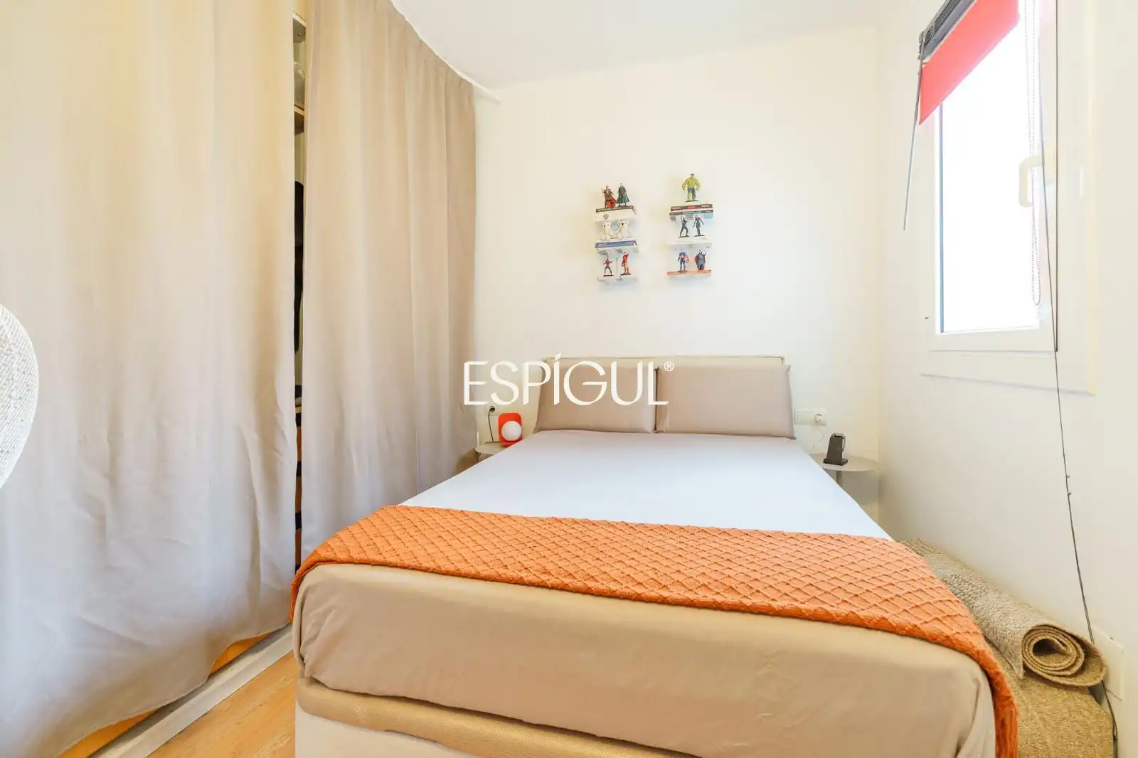 Schlafzimmer von Wohnung zur Miete in Sants - Montjuïc
