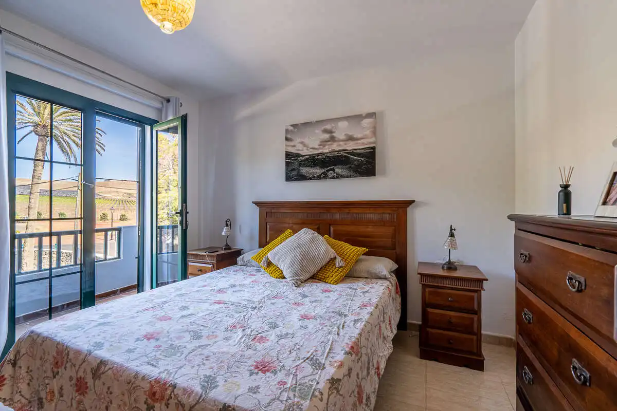 Habitación de Dúplex en venta en Yaiza con Aire acondicionado, Terraza y Trastero