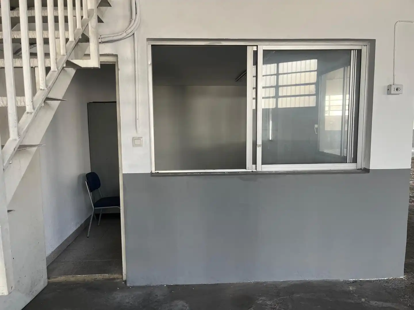 Industrial buildings for rent in Xirivella