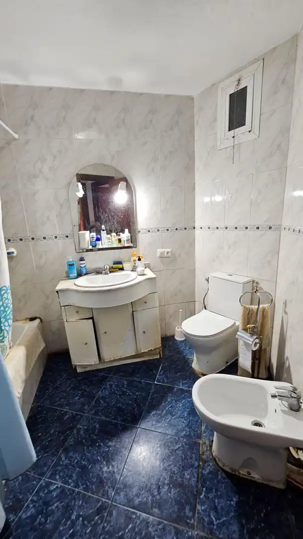 Bathroom of Apartments for sale in Puerto Marina