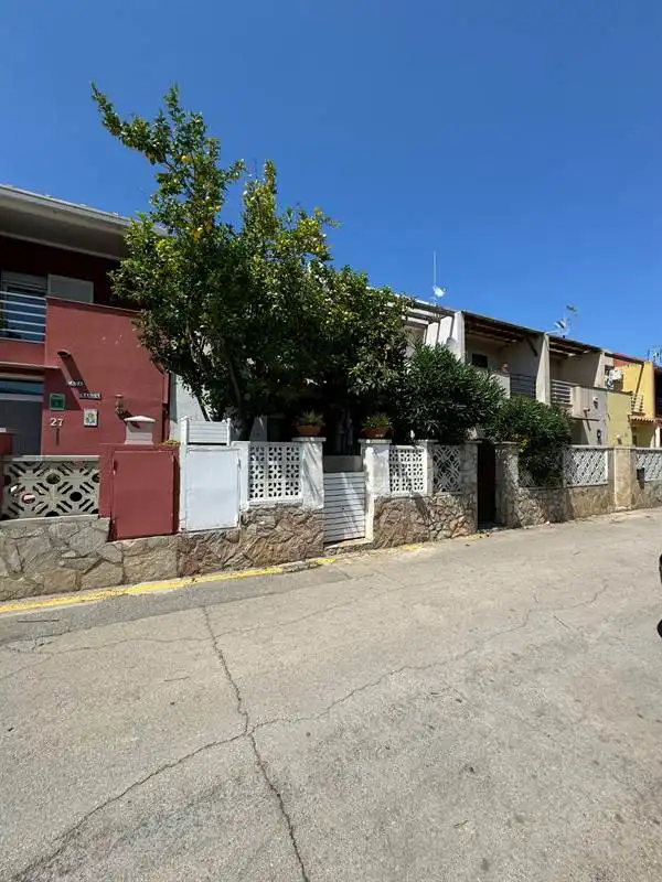 Exterior view of Houses for sale in Empuriabrava