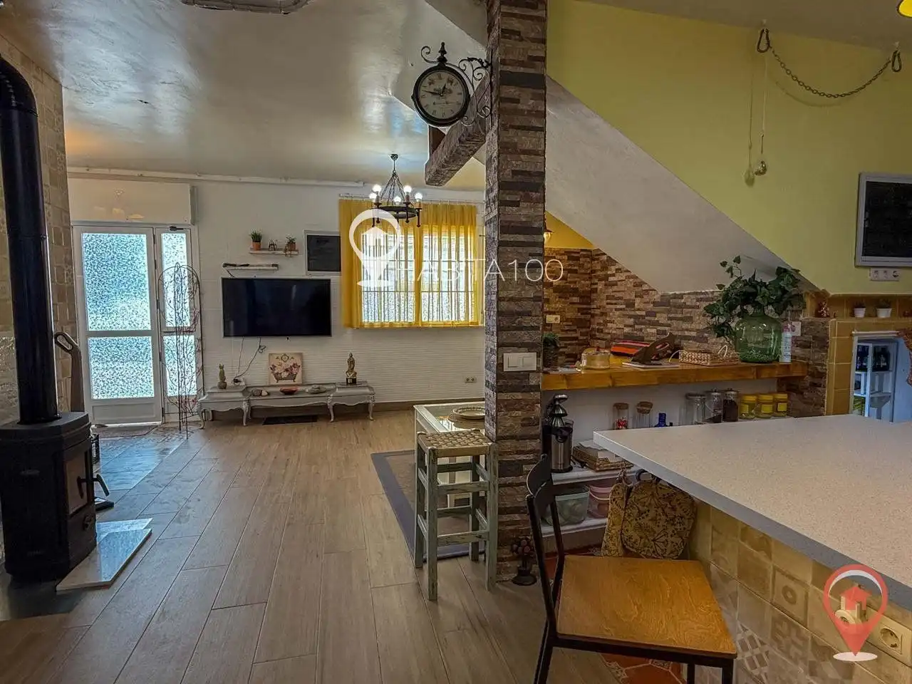 Cocina de Casa o chalet en venta en Cañaveras con Aire acondicionado, Calefacción y Terraza