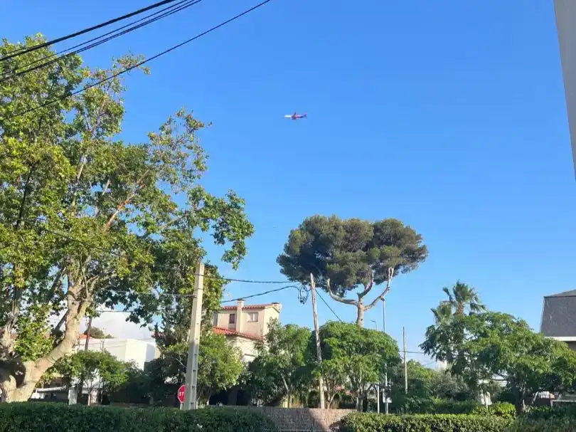 Vista exterior de Piso en venta en Castelldefels con Aire acondicionado y Piscina