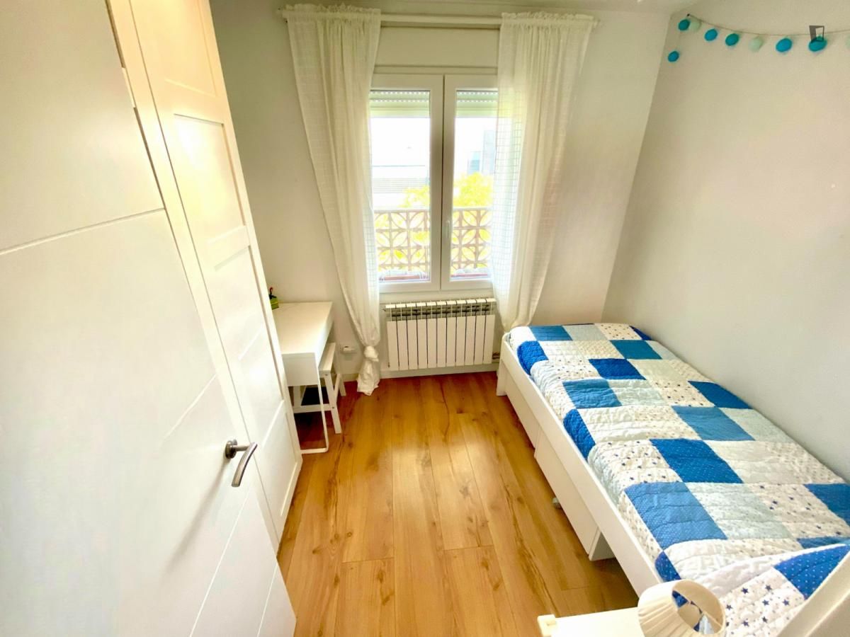 Apartament per a compartir a Almeda - El Corte Inglés