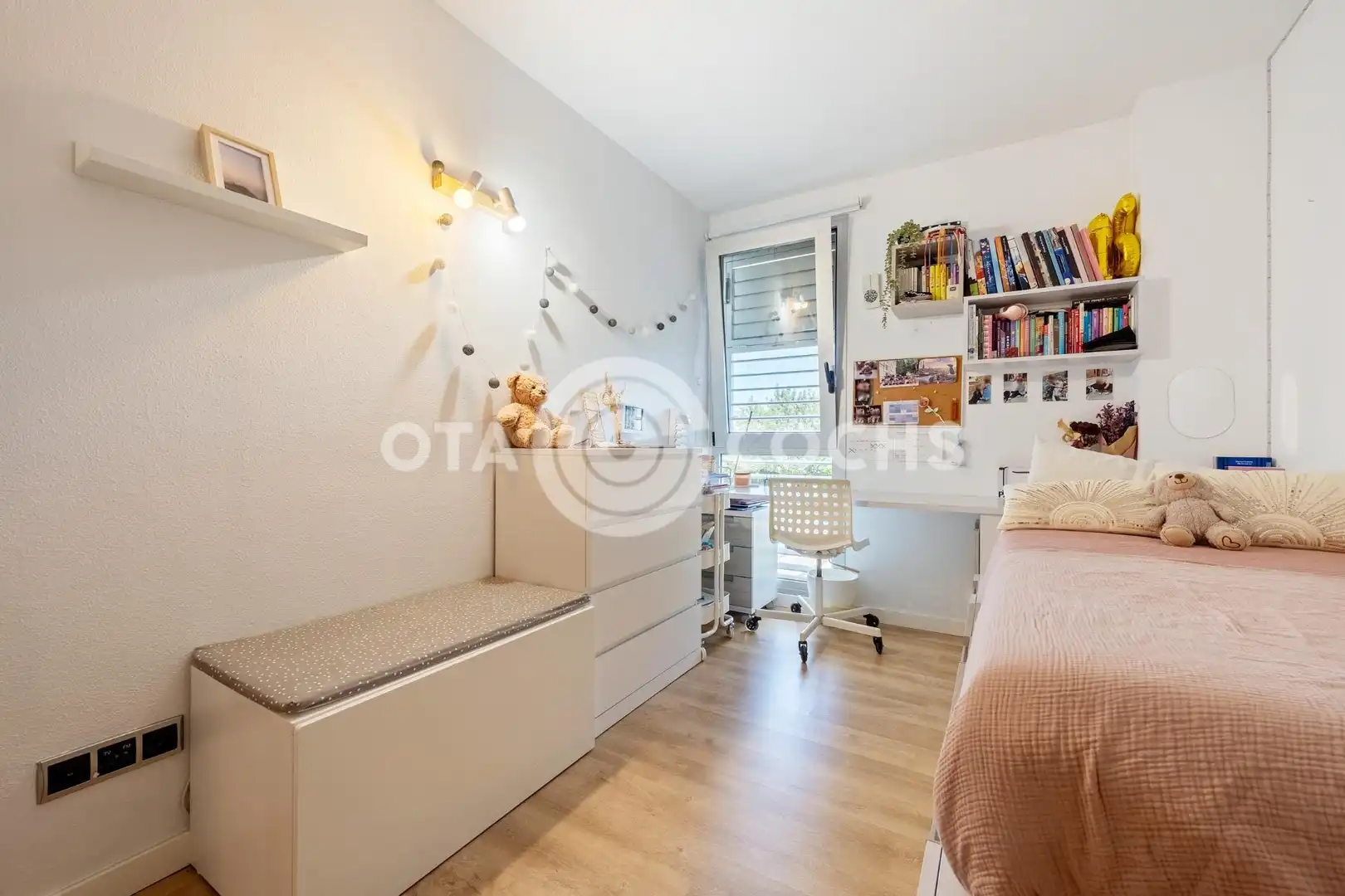 Wohnung zum Verkauf in Carrer ANTIC PAS DEL FERROCARRIL, Mestral