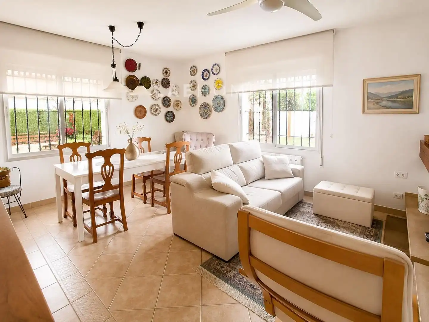 Casa aparellada amb terrassa en venda a Heliópolis, imagen 3