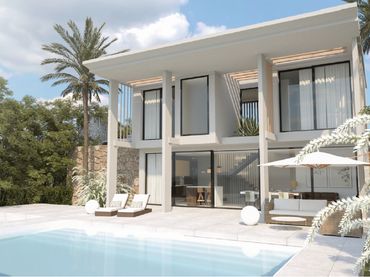 House with pool for sale in Marbella Centro