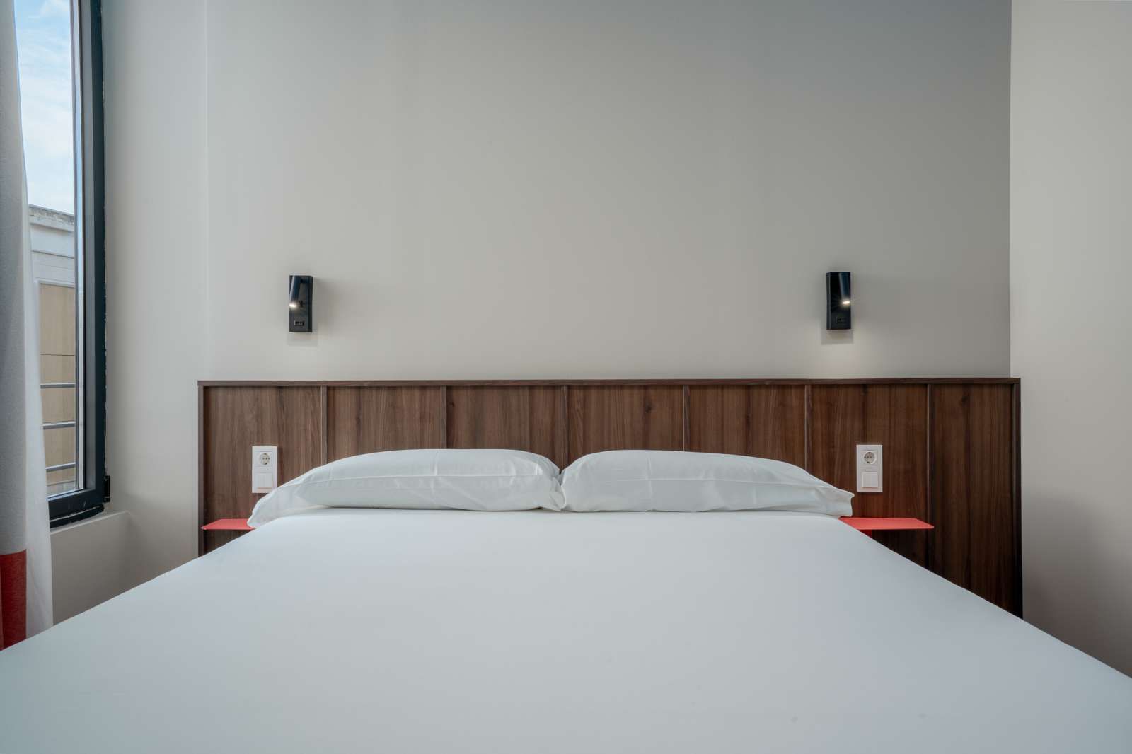 Bedroom of Study to share in Santiago de Compostela   with Air Conditioner and Terrace