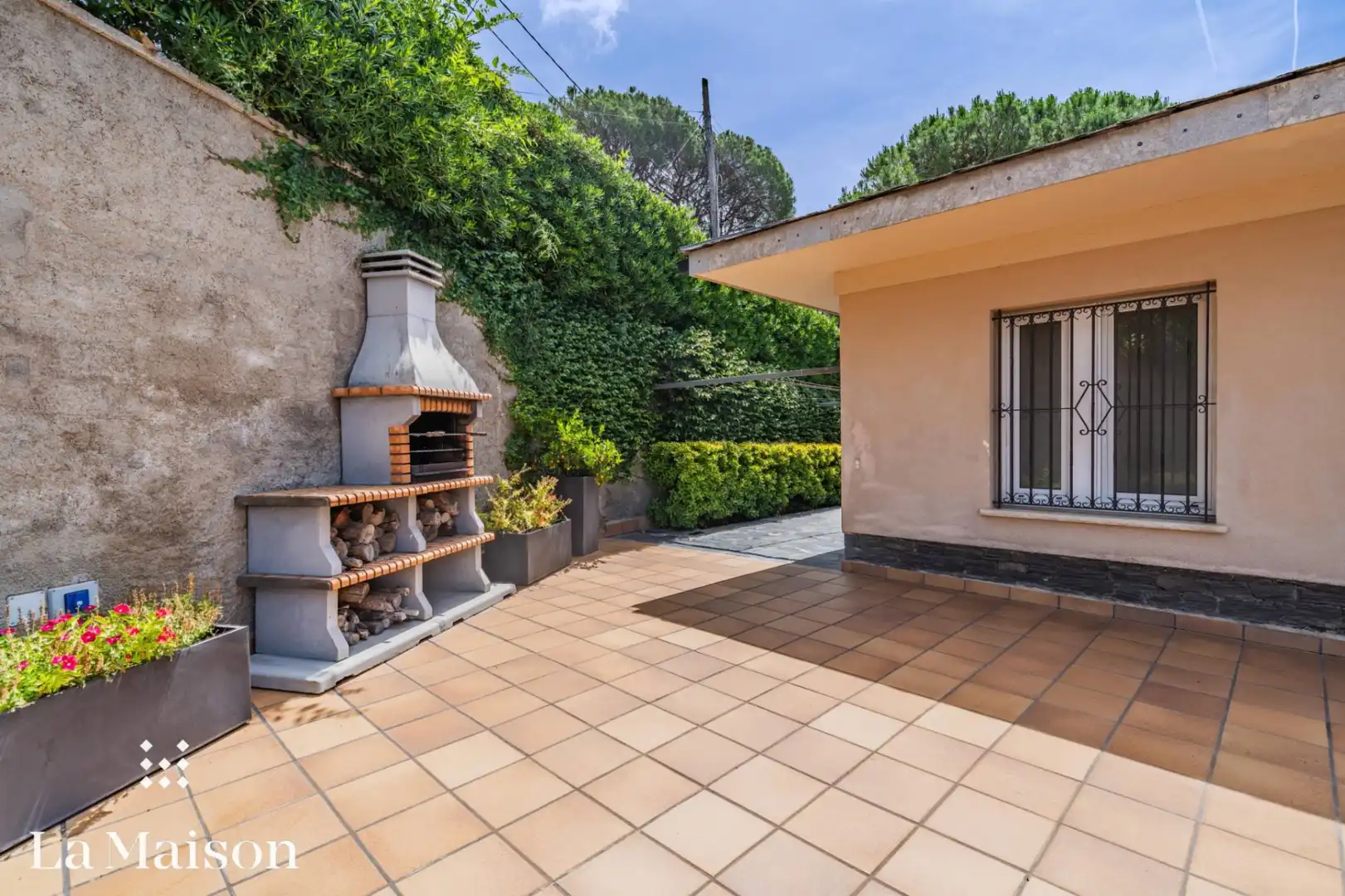 Terrassa de Casa o xalet en venda en La Roca del Vallès amb Calefacció, Jardí privat i Traster