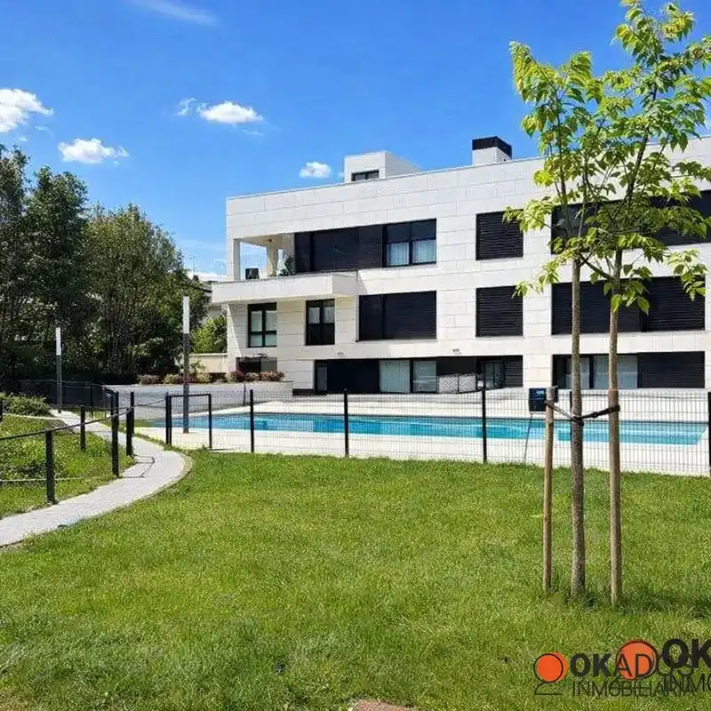 Außenansicht von Maisonette zum Verkauf in Donostia - San Sebastián  mit Heizung, Privatgarten und Terrasse