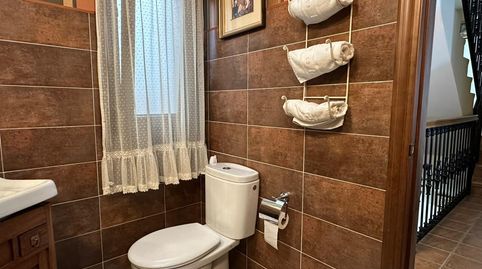 Foto 4 de Casa o xalet en venda a Calle del Rey Enrique III de Castilla, Mombeltrán, Ávila