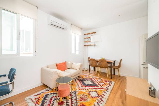 Piso en Venta en Cuatro Caminos - Azca