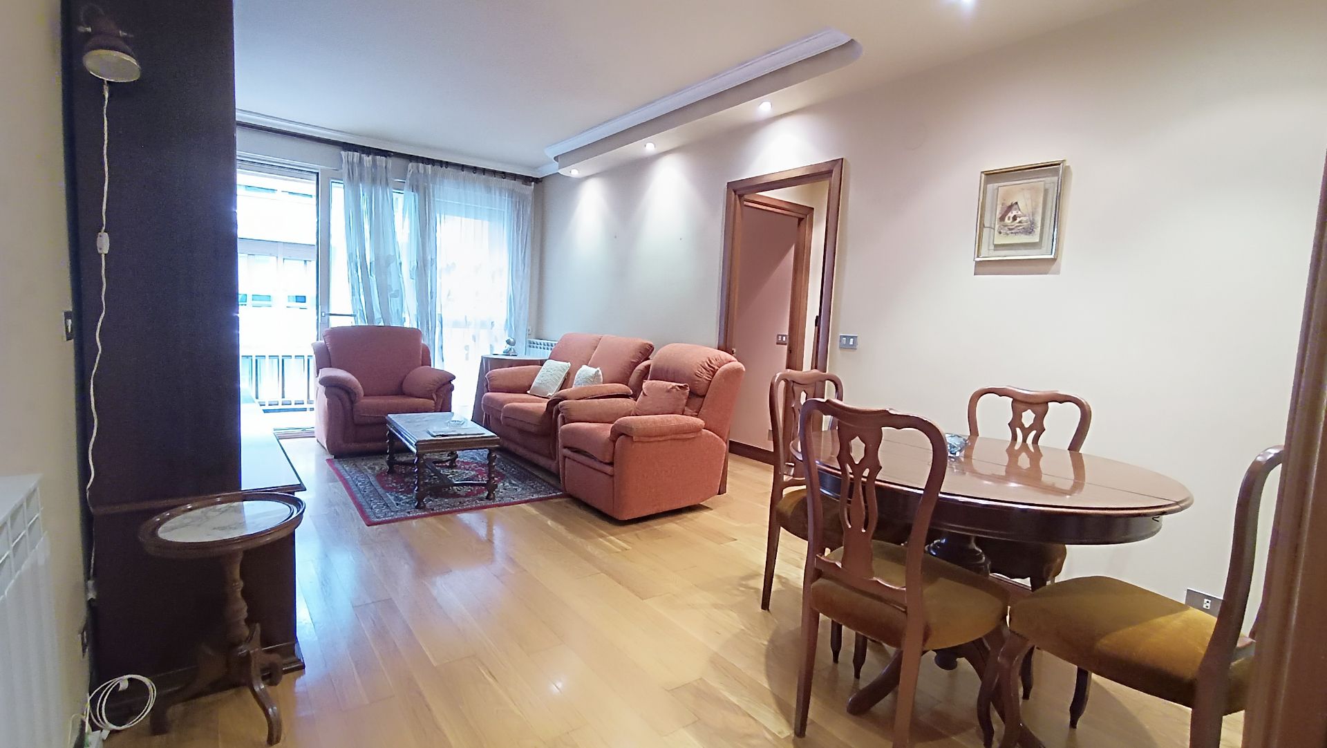 Living room of Flat for sale in Donostia - San Sebastián   with Heating, Parquet flooring and Furnished