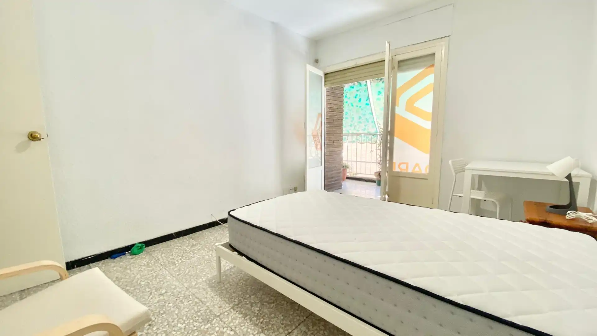 Dormitori de Apartament de lloguer en Florida - Ciudad de Asís