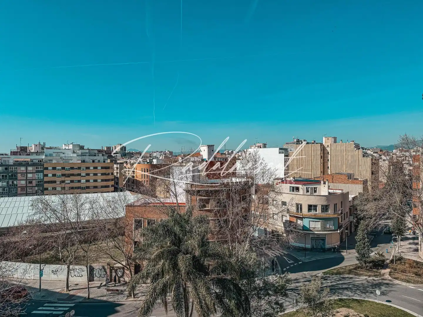 Vista exterior de Pis en venda en Reus amb Aire condicionat, Terrassa i Moblat
