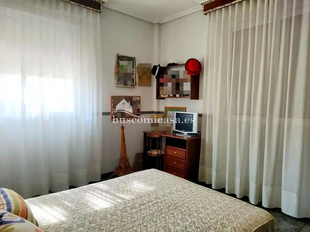 Dormitori de Casa o xalet en venda en Mengíbar amb Aire condicionat i Terrassa