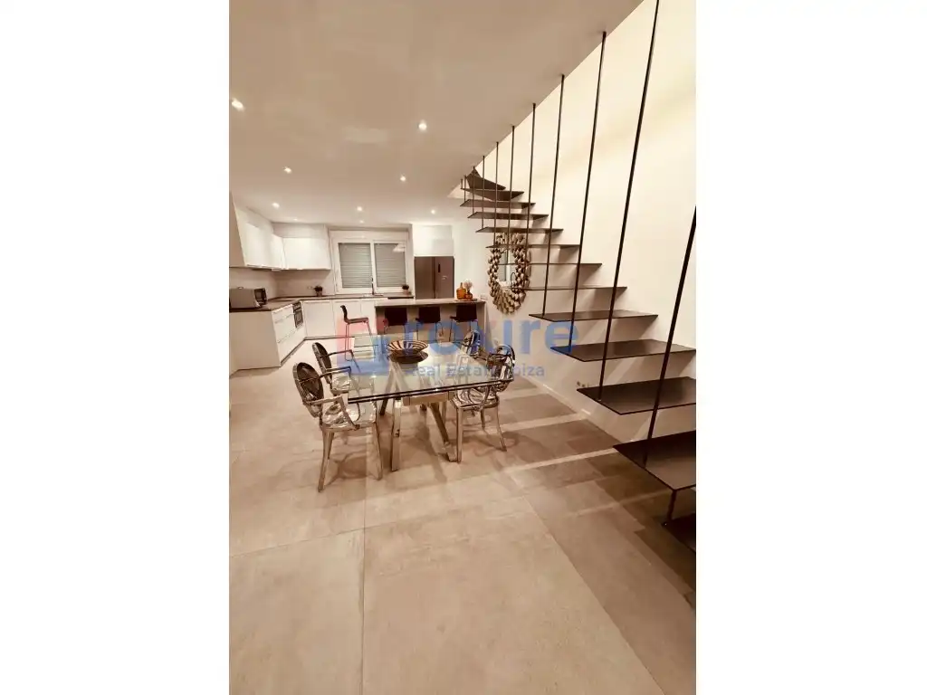 Dúplex de lloguer en Sant Josep de sa Talaia amb Aire condicionat, Jardí privat i Terrassa