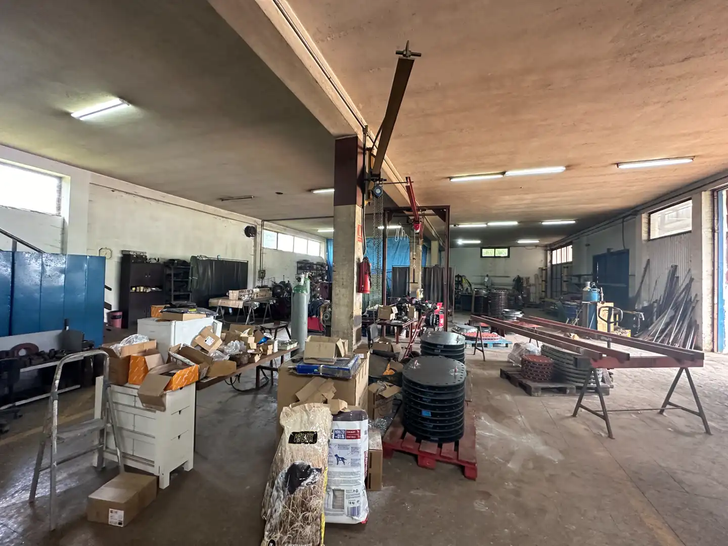 Industrial buildings for sale in Tomiño