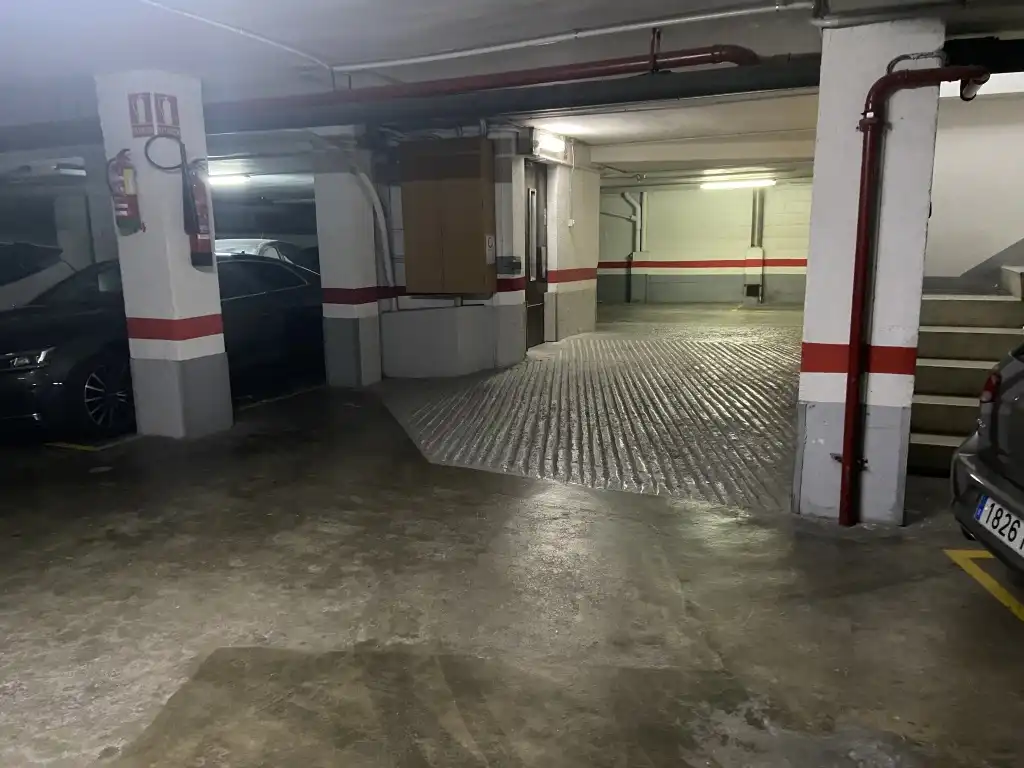 Einzelparkplatz zum Verkauf in Josep Tarradellas, imagen 8