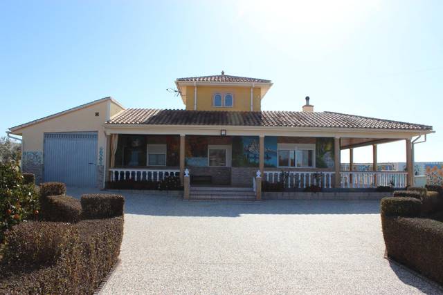 Casa-chalet en Venta en Moraleda de Zafayona
