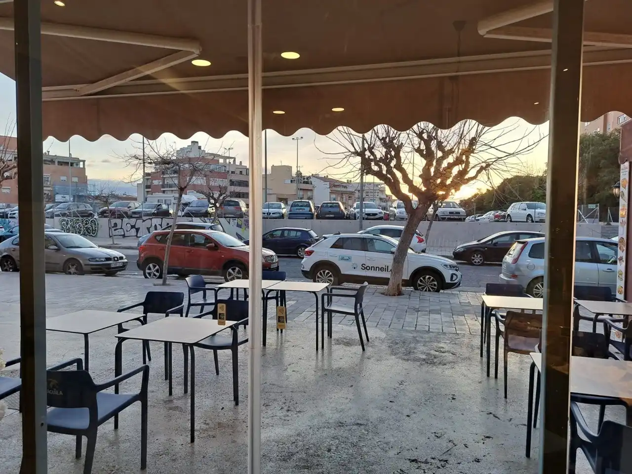 Local en venta en Alicante / Alacant con Aire acondicionado