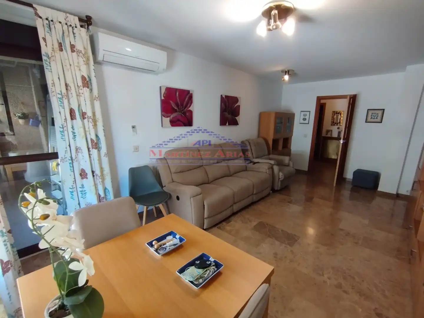 Living room of Flat for sale in Jaén  with Air Conditioner and Balcony