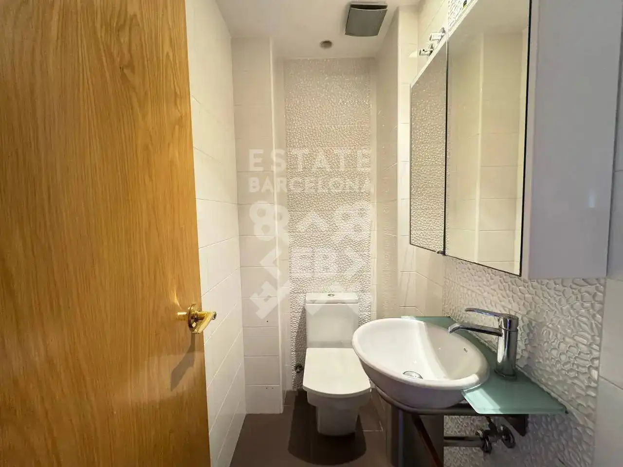 Badezimmer von Maisonette zum Verkauf in Sitges mit Klimaanlage, Heizung und Privatgarten