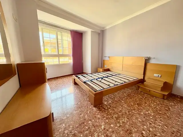 Bedroom of Flat for rent in Benaguasil  with Terrace, Oven and Microwave