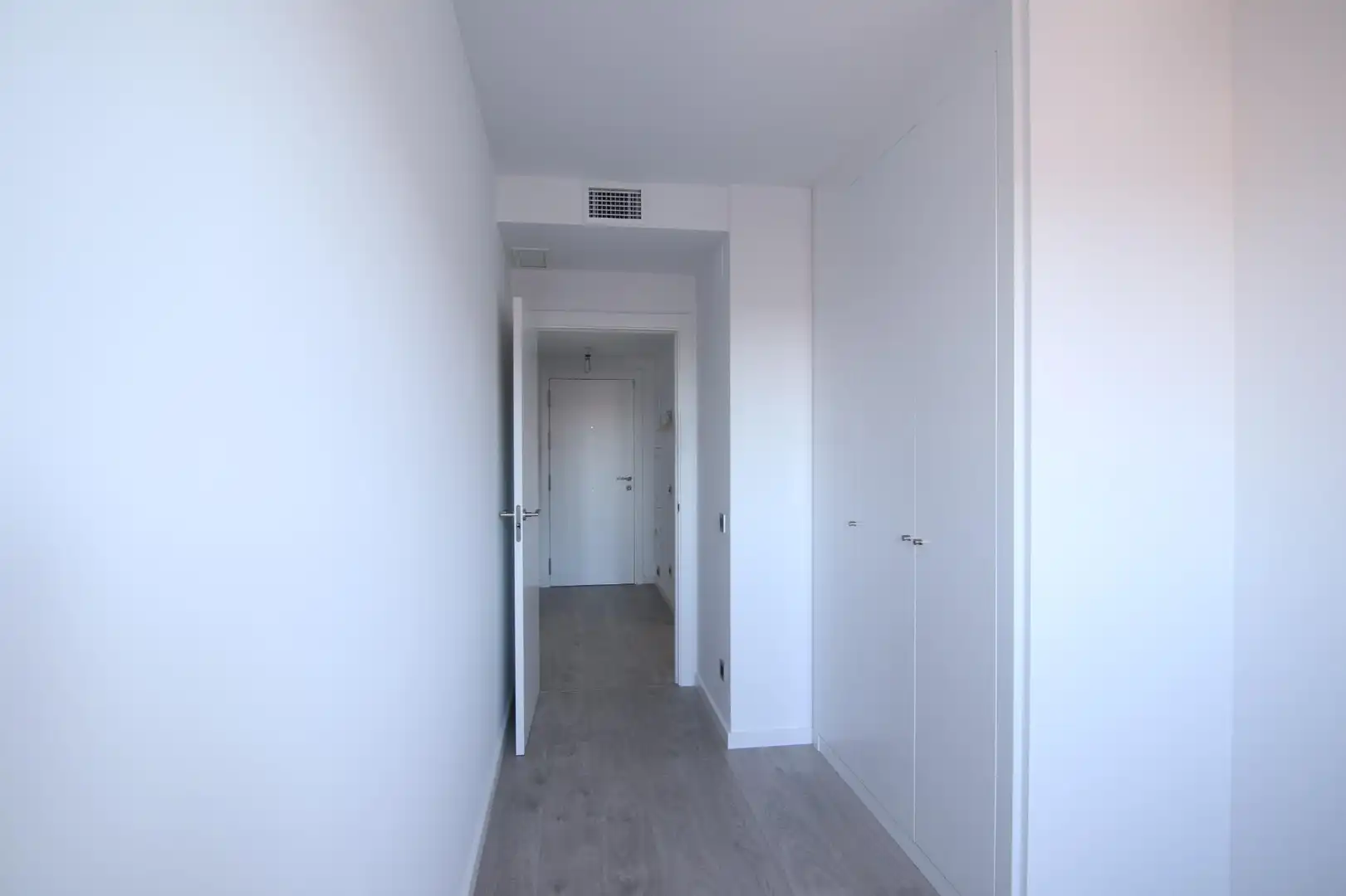 Flat for rent in Sabadell  with Air Conditioner, Heating and Parquet flooring