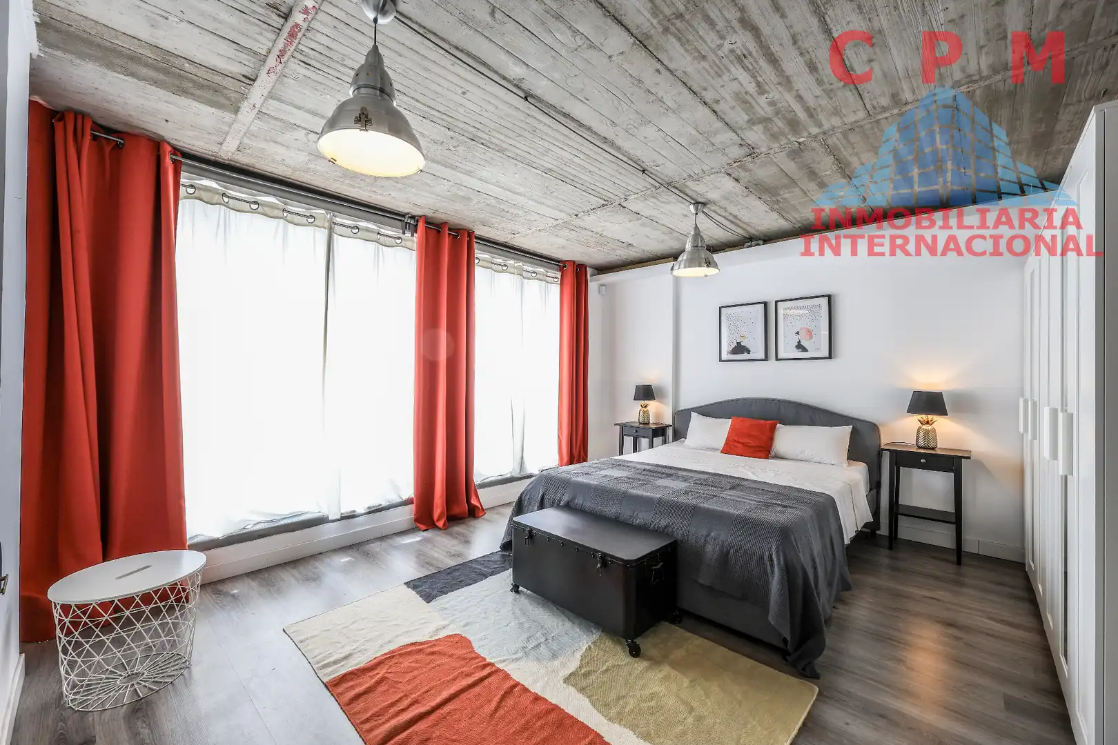 Habitación de Ático de alquiler en Ensanche
