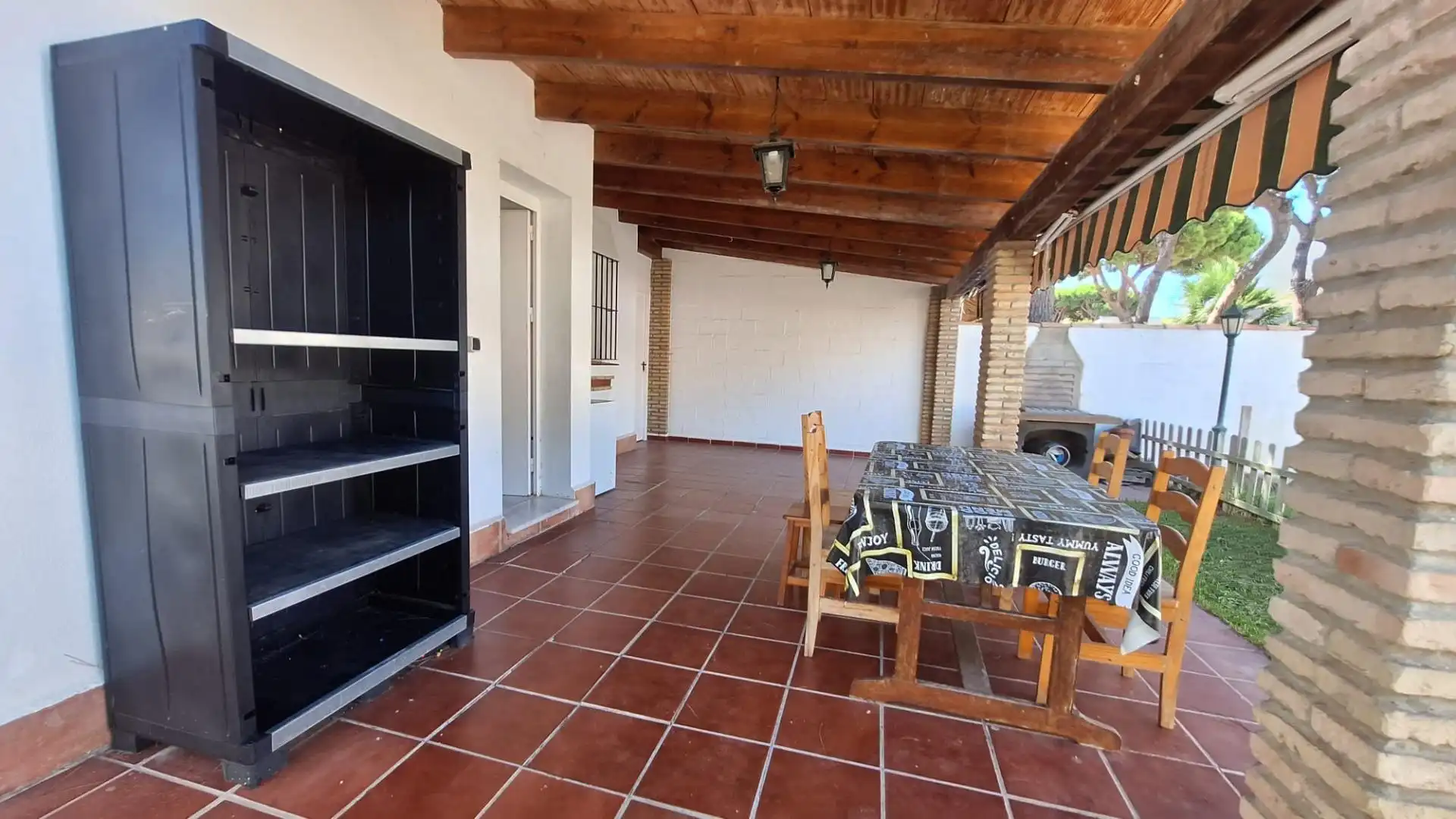 Terraza de Casa o chalet de alquiler en Chiclana de la Frontera con Jardín privado y Piscina