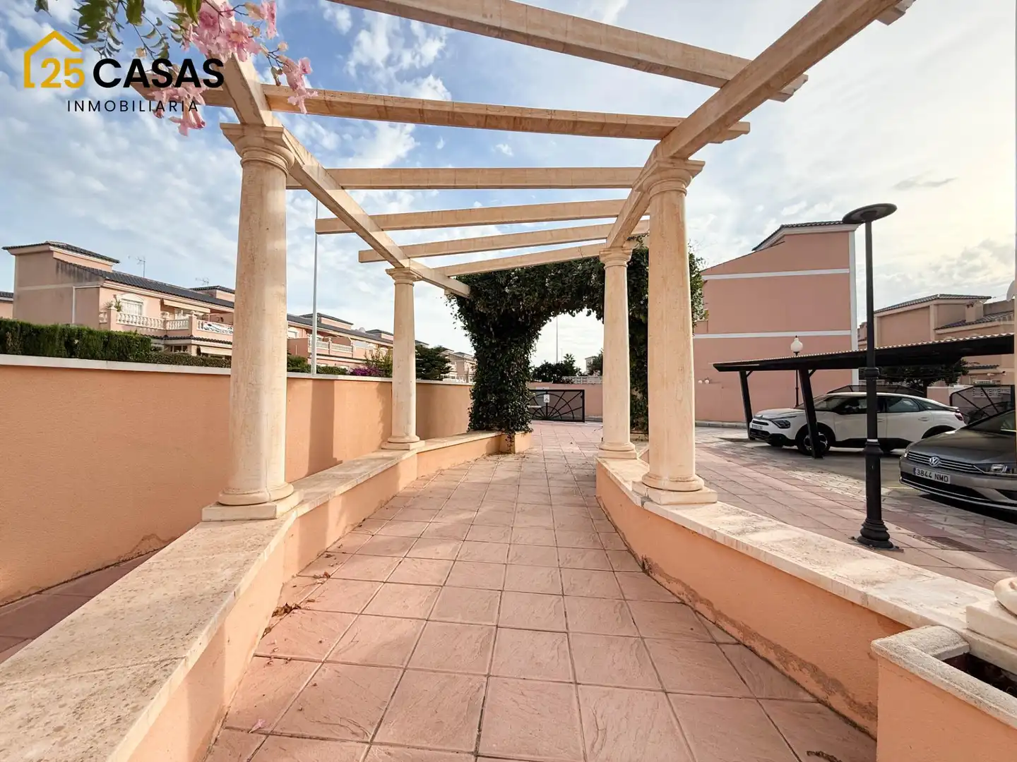 Casa amb terrassa en venda a Avenida Finlandia, imagen 38