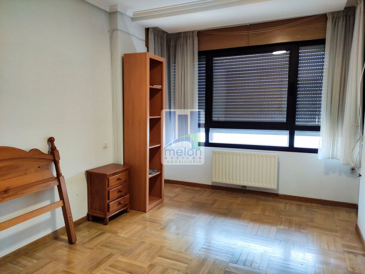 Bedroom of Flat for sale in Burgos Capital  with Storage room