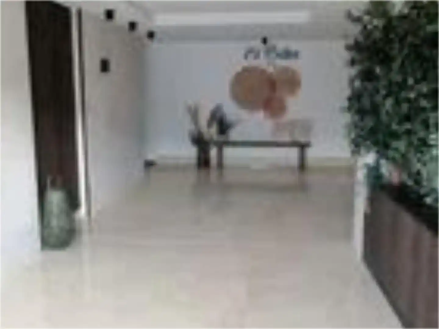 Wohnung zur Miete in  Valencia Capital mit Klimaanlage, Schwimmbad und Balkon