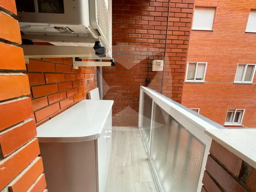 Terrasse von Wohnung zur Miete in Badajoz mit Klimaanlage, Terrasse und Möbliert